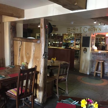 Отель Rose & Crown Athelney Экстерьер фото